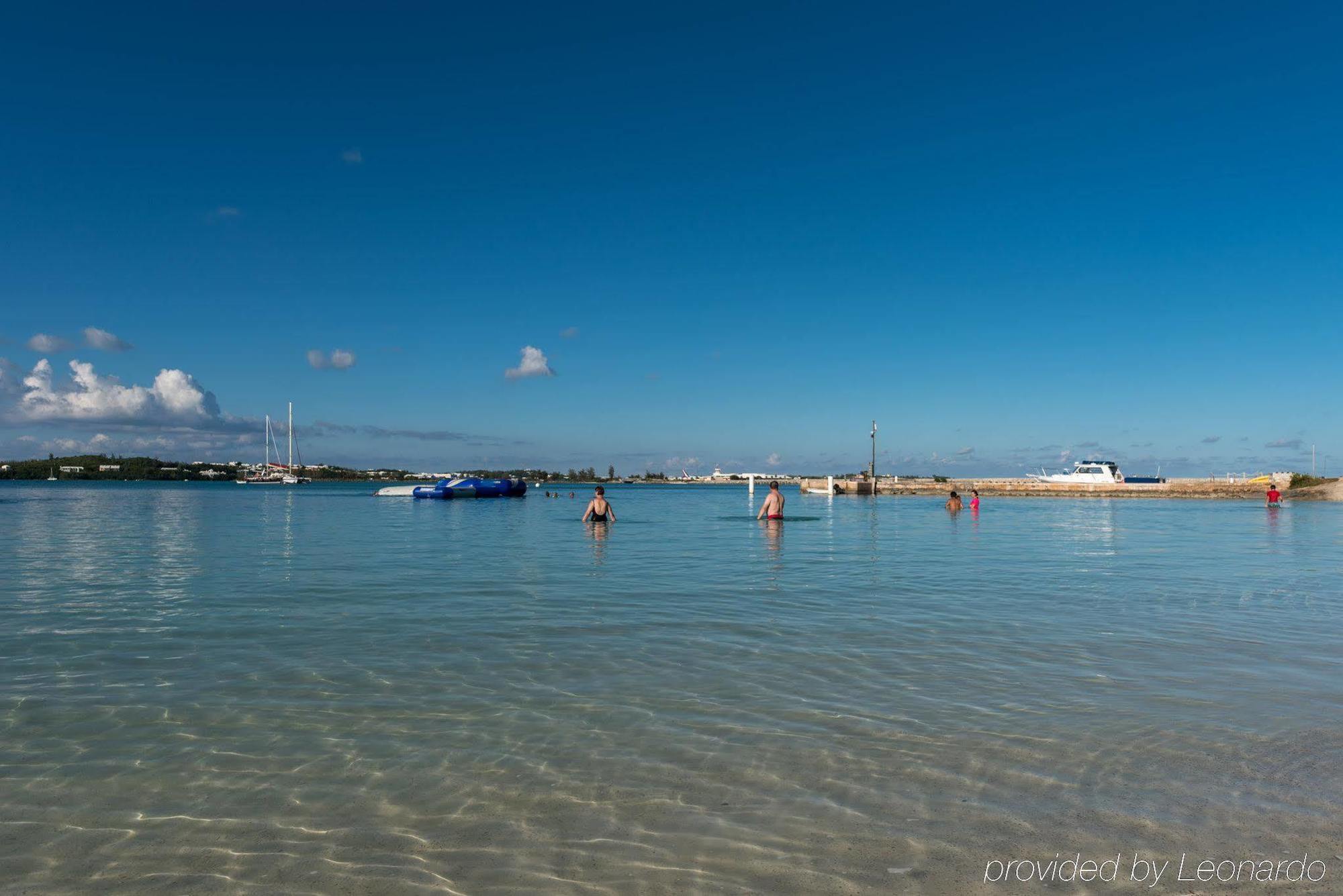 Grotto Bay Beach Resort Hamilton Parish Exteriör bild